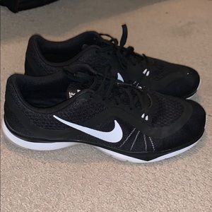 Nike Training Flex TR6 shoes! Like new!